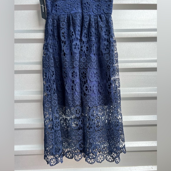 Lulus Lace Dress - Picture 5 of 6